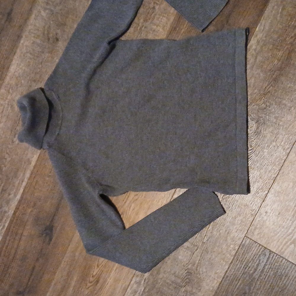 Knit turtleneck - Picture 2 of 9